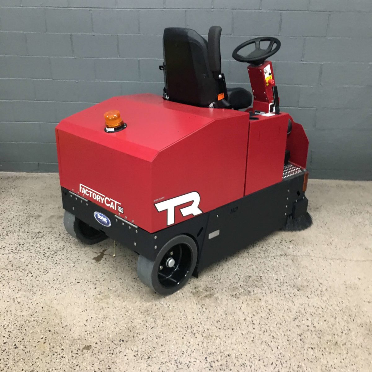 Factory Cat Model TR Floor Sweeper - Image 5