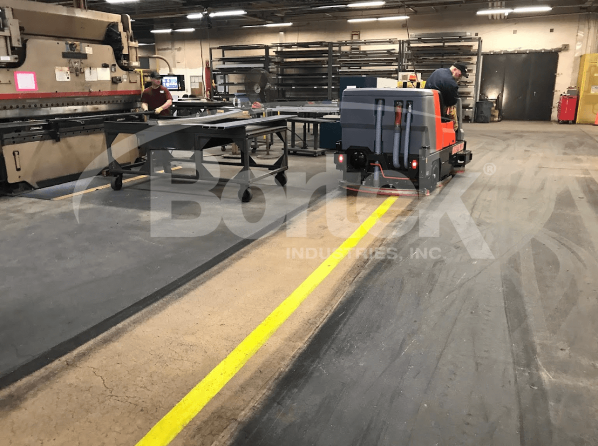 PowerBoss Nautilus Scrubber/Sweeper - Image 21