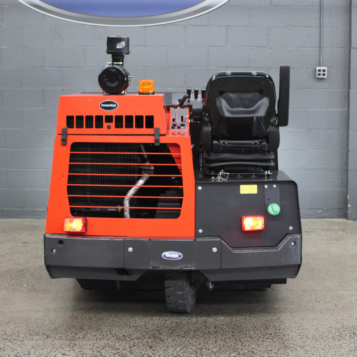 PowerBoss Armadillo 9X Sweeper - Image 18