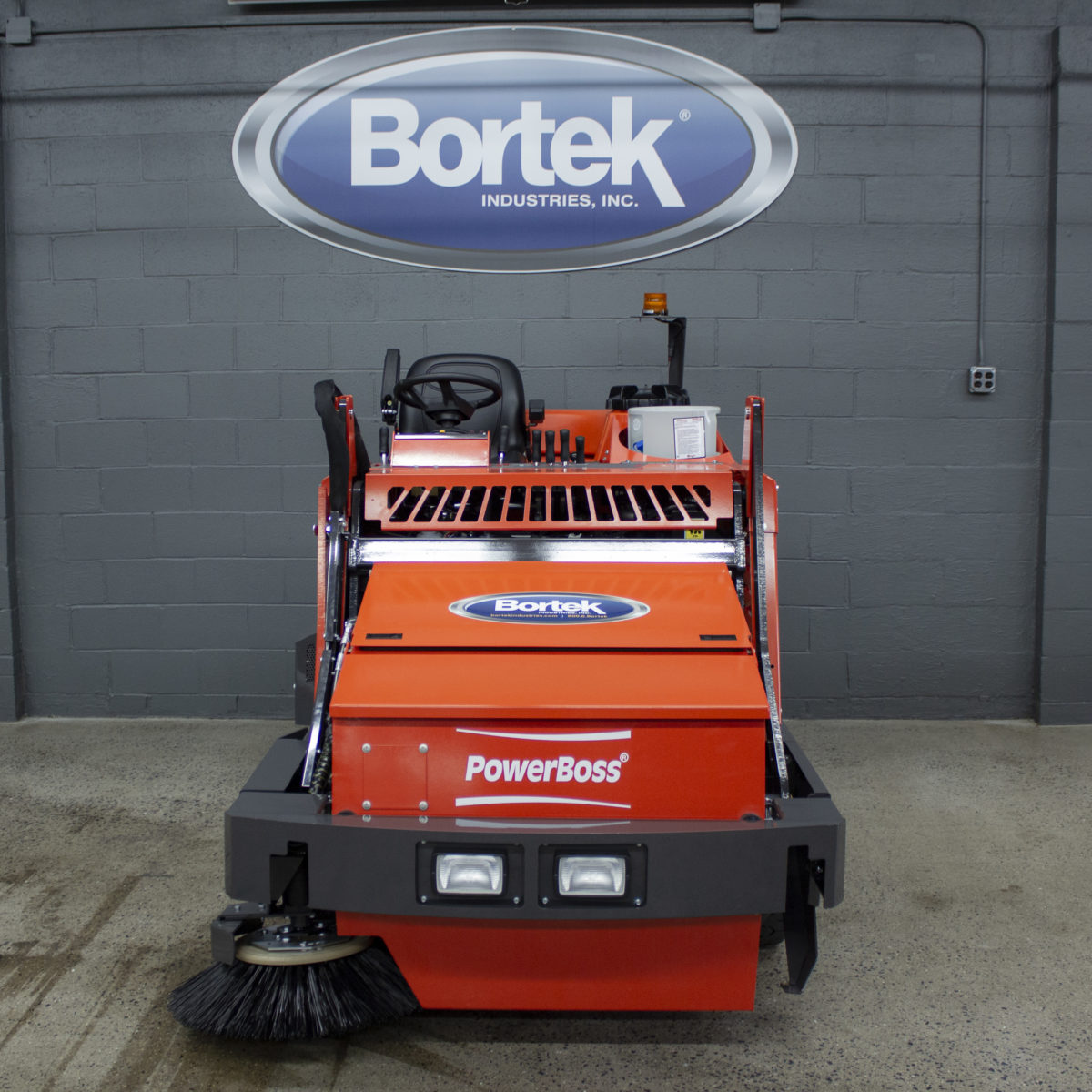 PowerBoss Commander T82 - Image 2