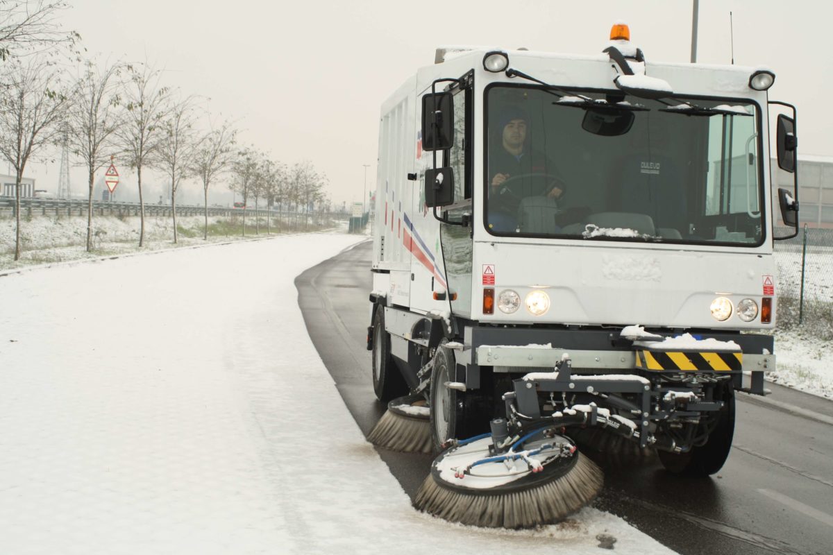 Dulevo 5000 Evolution Street Sweeper - Image 17
