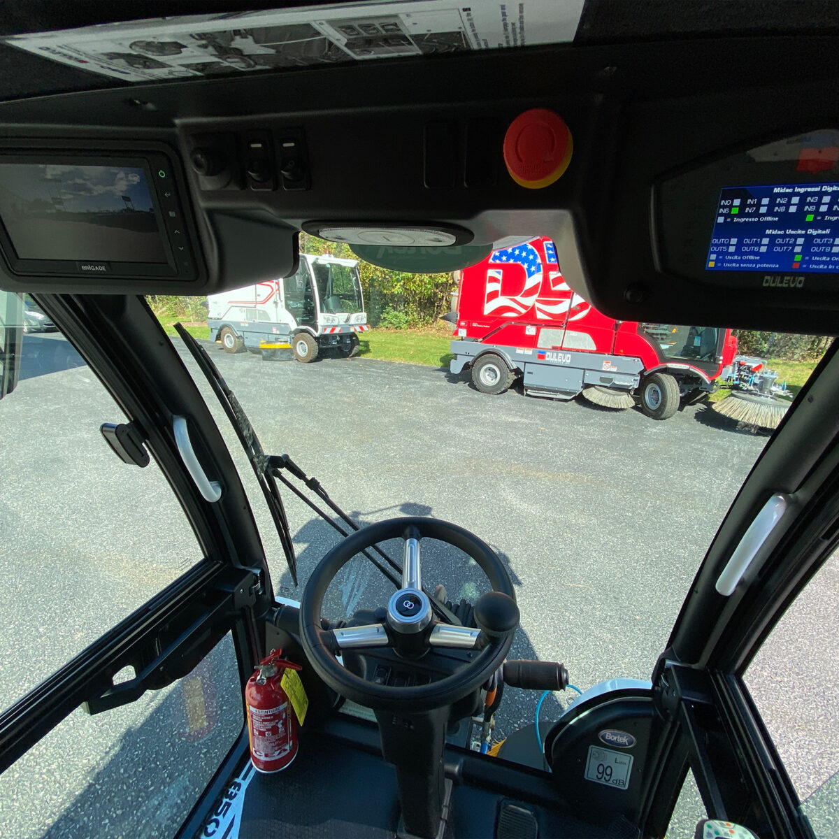 Dulevo 850 Mini Sweeper - Image 16