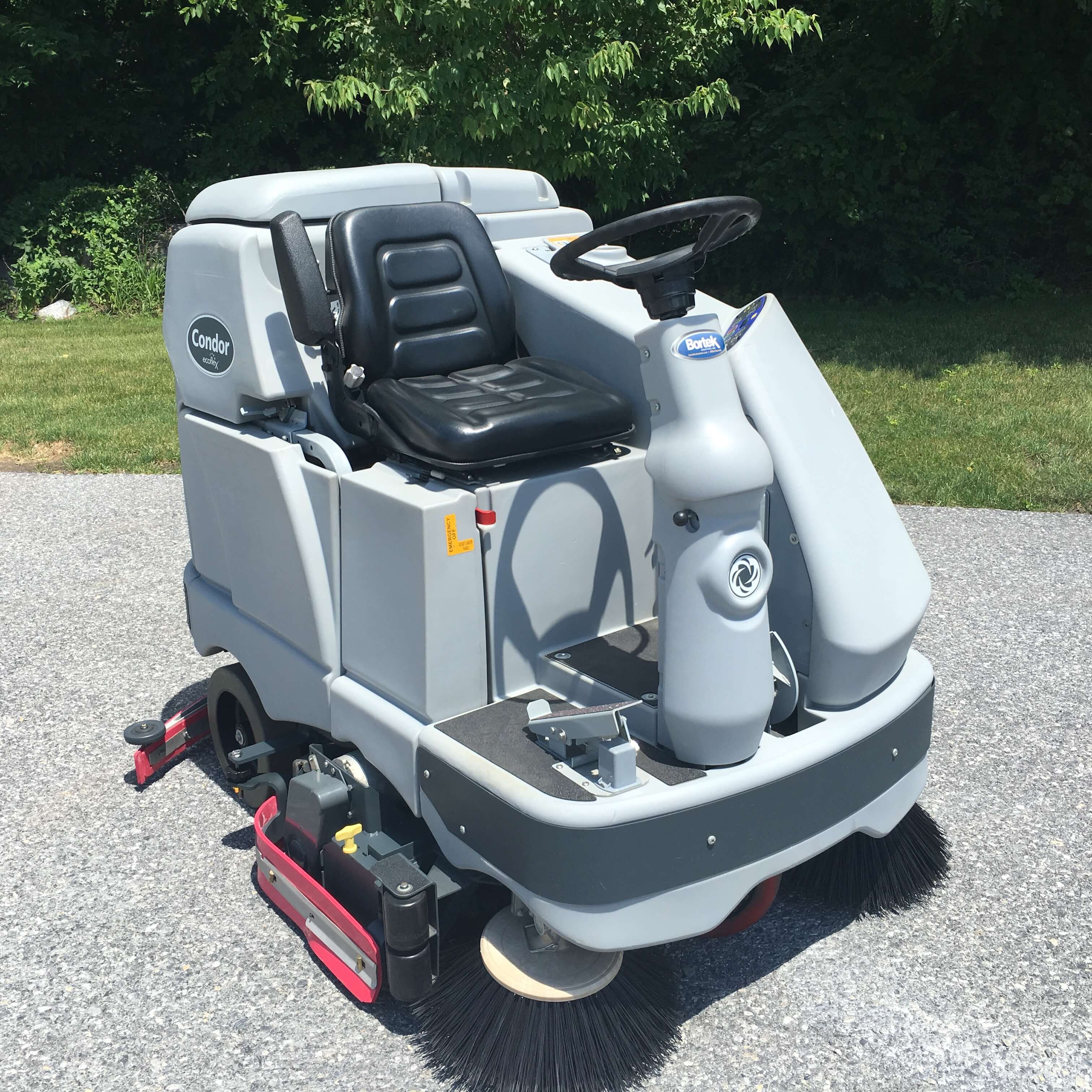 advance sweeper scrubber