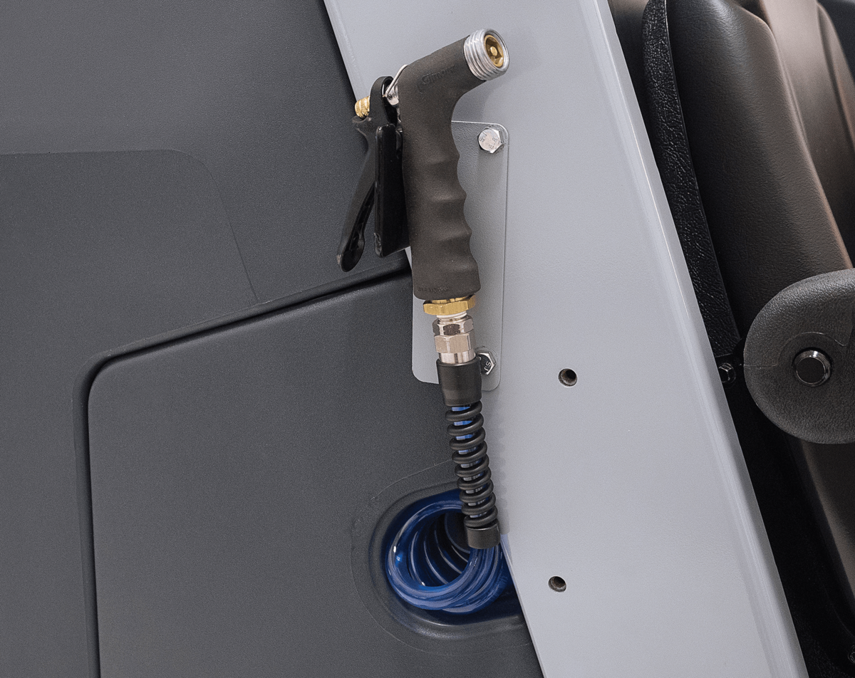 Advance SC6000 Sweeper/Scrubber - Image 7
