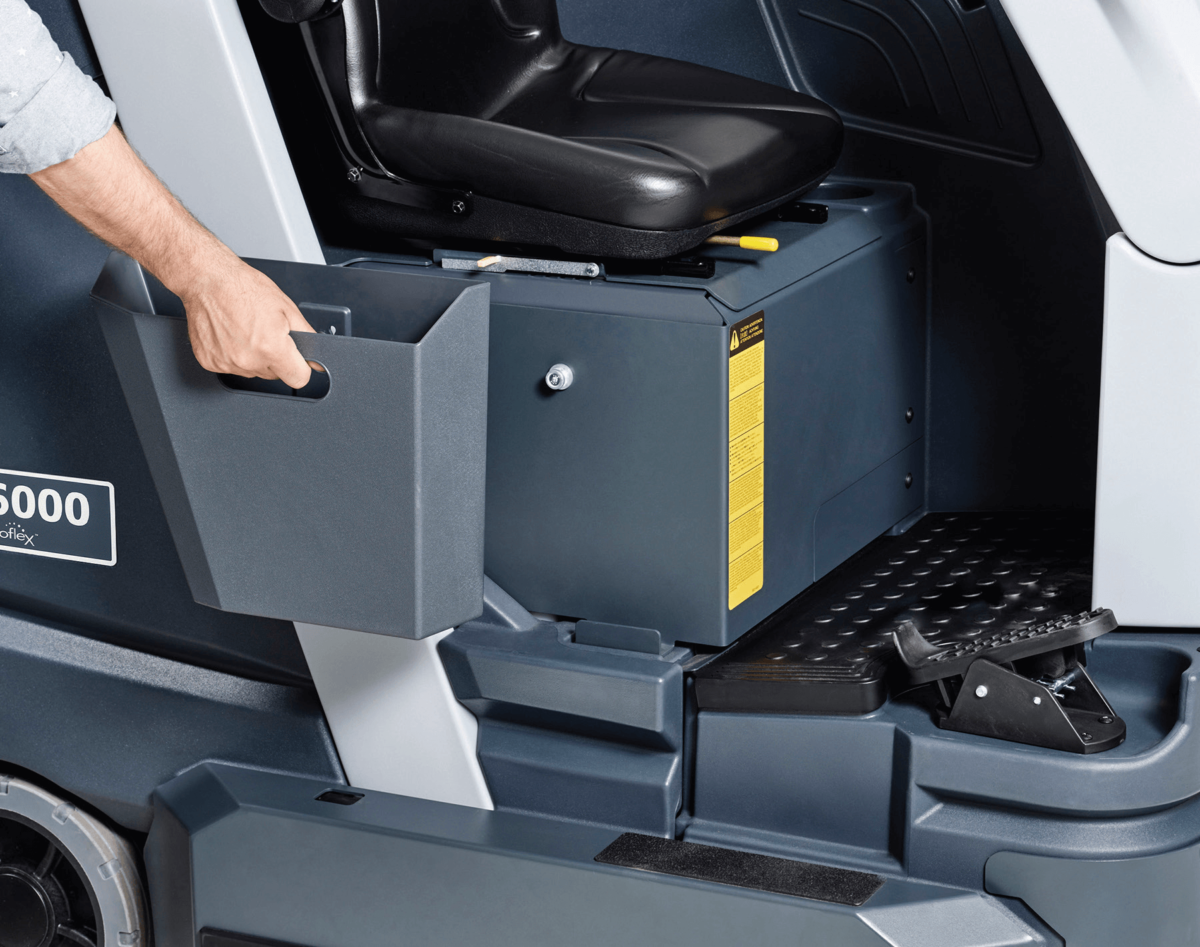 Advance SC6000 Sweeper/Scrubber - Image 5