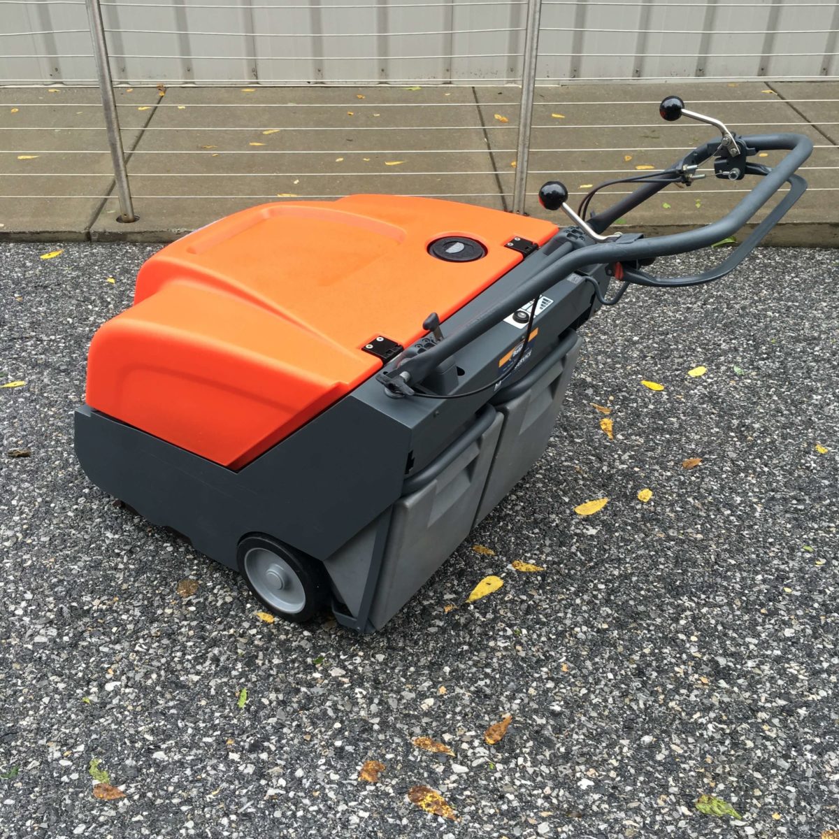 Powerboss Collector 34 Sweeper - Image 3