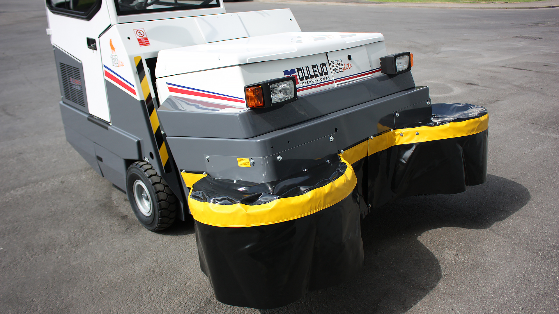 commercial garage sweeper