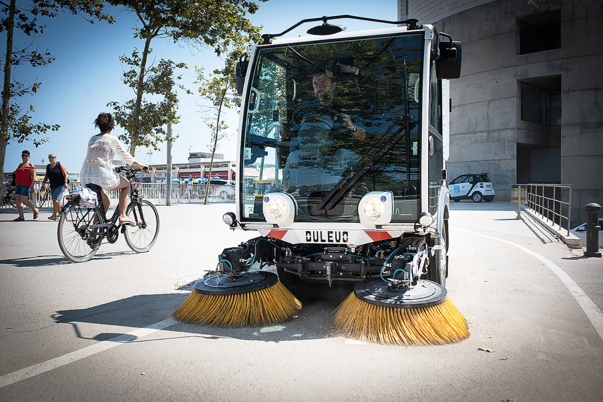 Dulevo Dzero² Electric Mini Sweeper - Image 5