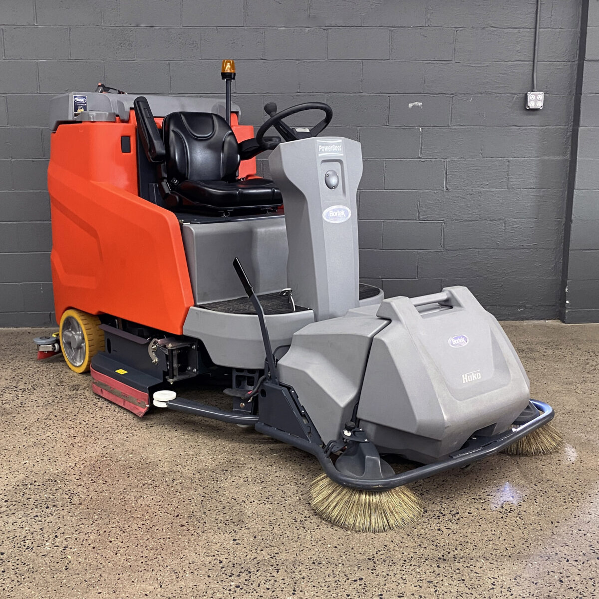 PowerBoss Scrubmaster B260 R - Front Right with Sweeper Module