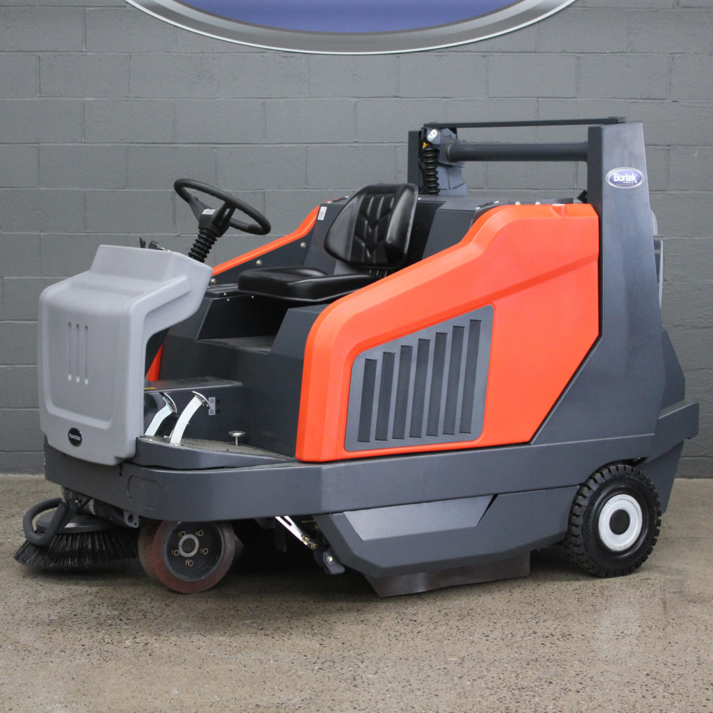 PowerBoss SweepMaster 1500 RH Sweeper - Bortek Industries, Inc.