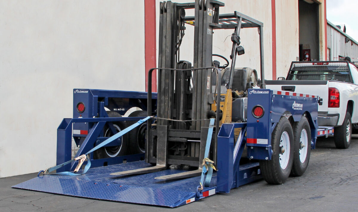 Air-Tow Rental 14 Flatbed Rental Trailer - Image 2