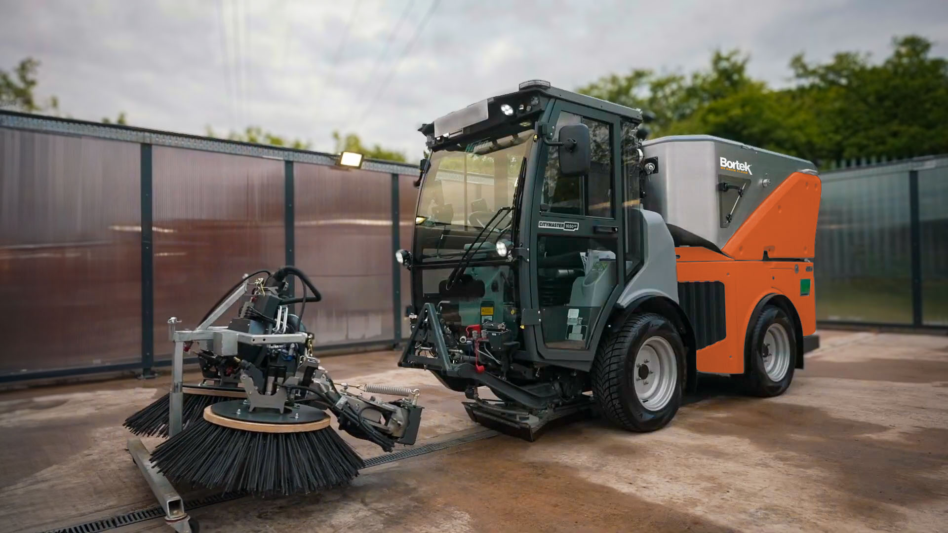 Multi-Use Outdoor Cleaning Machine